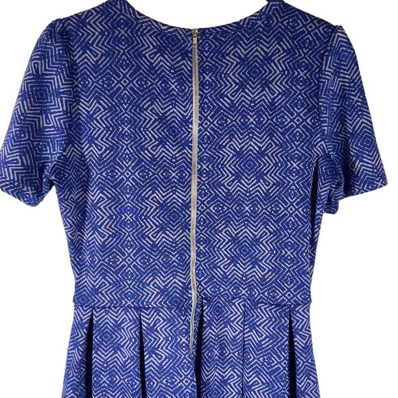 LuLaRoe Women's Dress Size Large Aamelia Floral Multicolor Blue And Grey Flare - Picture 10 of 10